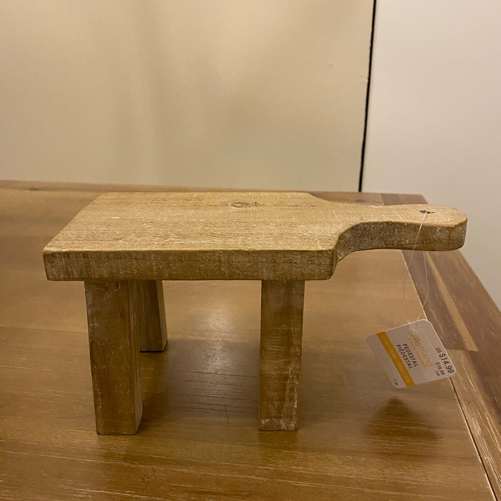 Wood Riser
